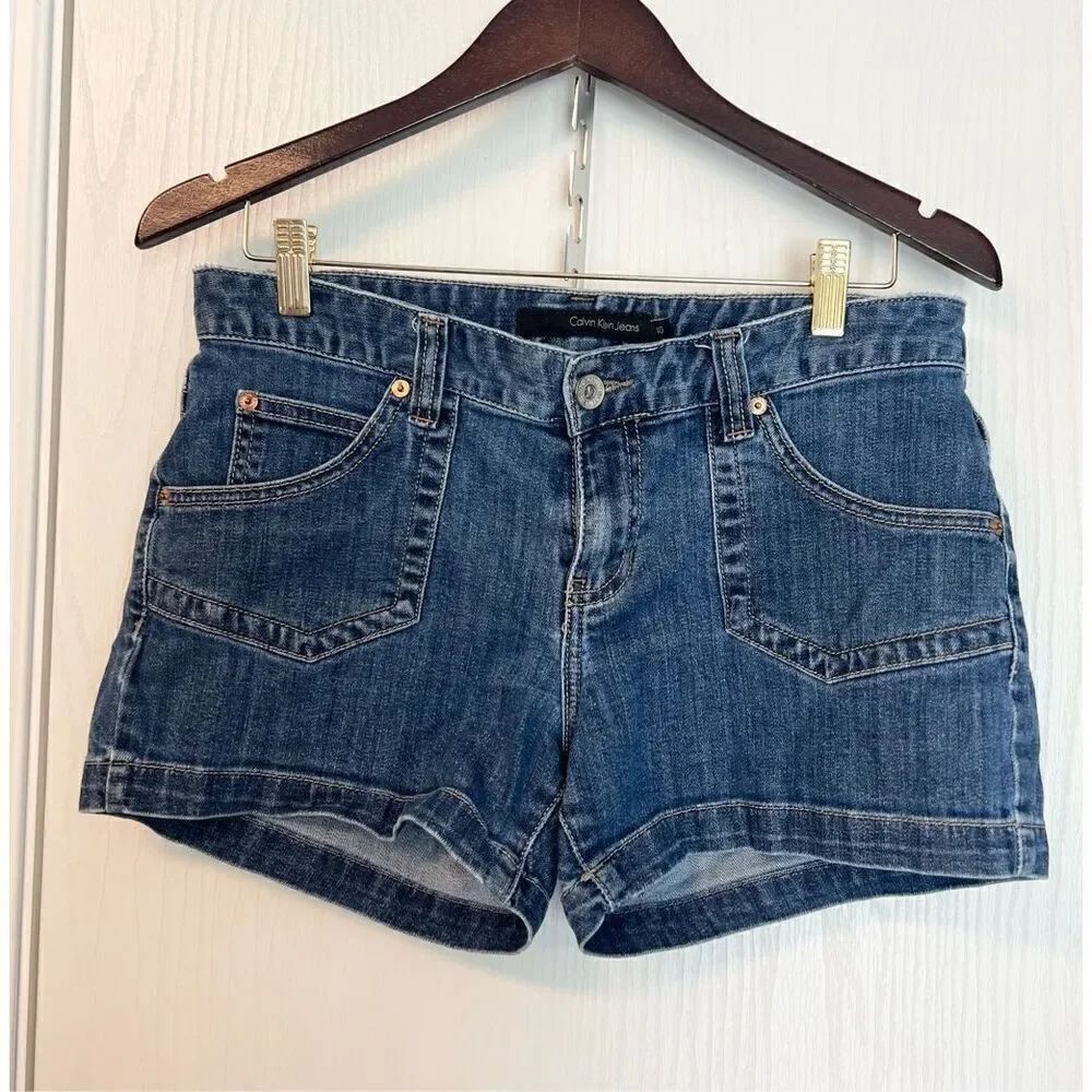 Calvin Klein Shorts - Picture 1 of 6